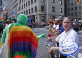 CRISTIANOS-EN-DESFILE-GAY