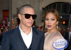 casper-yjennifer-lopez